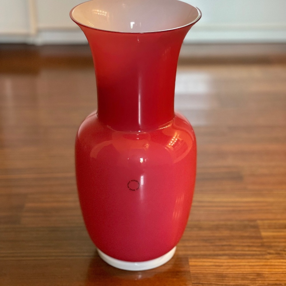Venini “Incamiciato” vase by Tomaso Buzzi